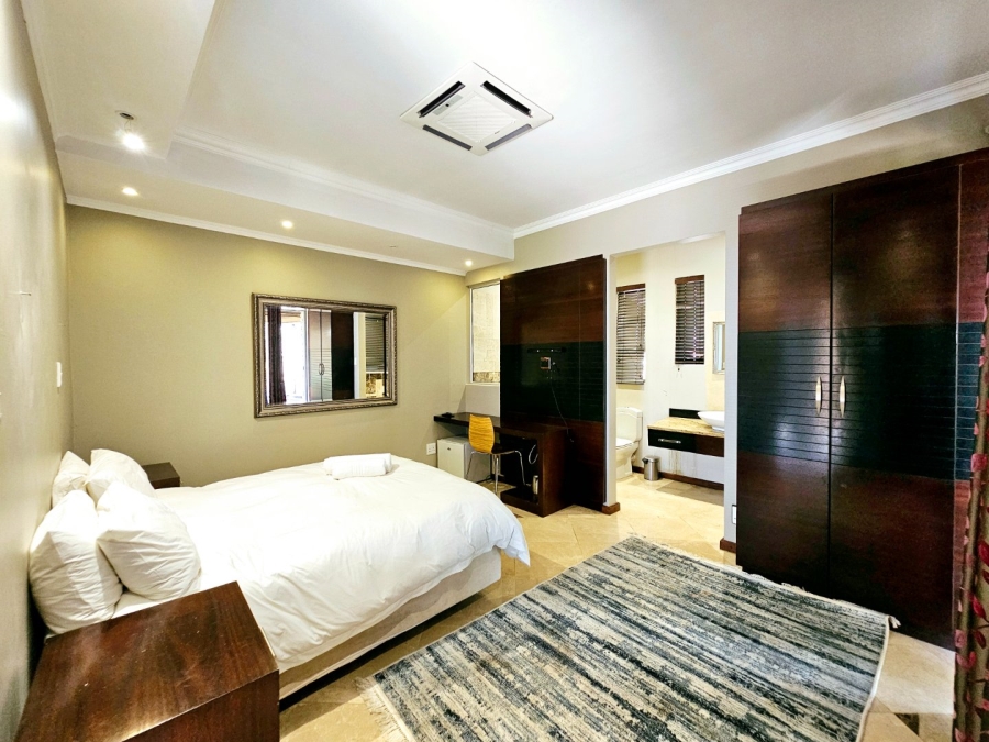 8 Bedroom Property for Sale in Waverley Free State